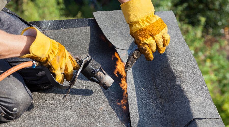 Professional emergency roofing services services in Herndon